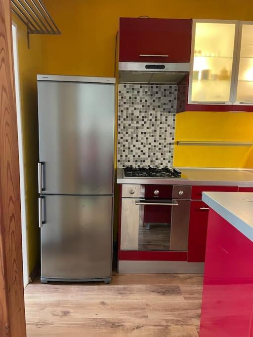 ברטיסלאבה 2,5 Izbovy Apartman V Ruzinove S Parkovanim Zdarma מראה חיצוני תמונה